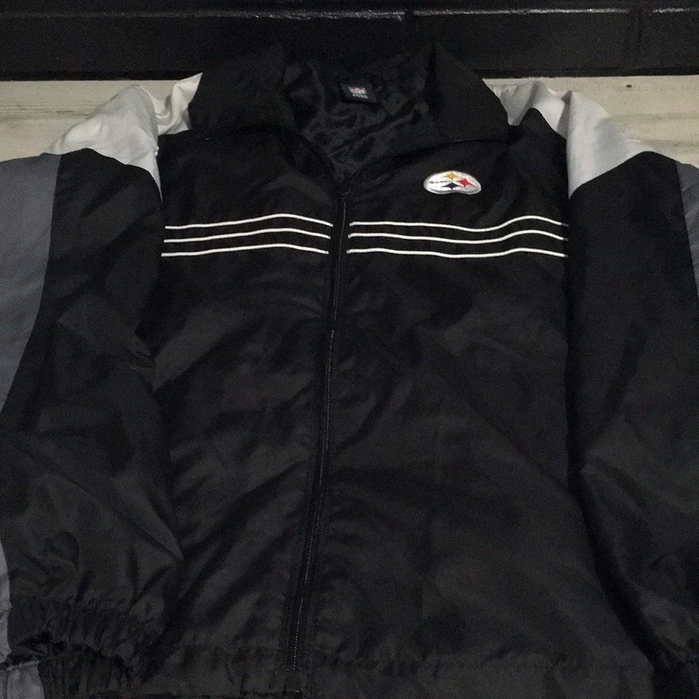 NFL Steelers black gray white lightweight full zip windbreaker size Large
